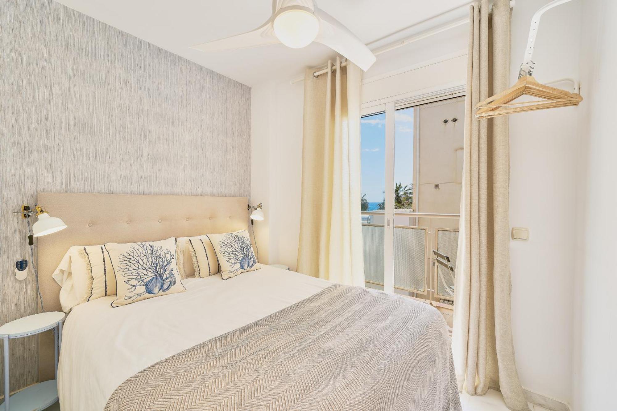 Fuengirola Beach Apartment By Stay Belonio Экстерьер фото