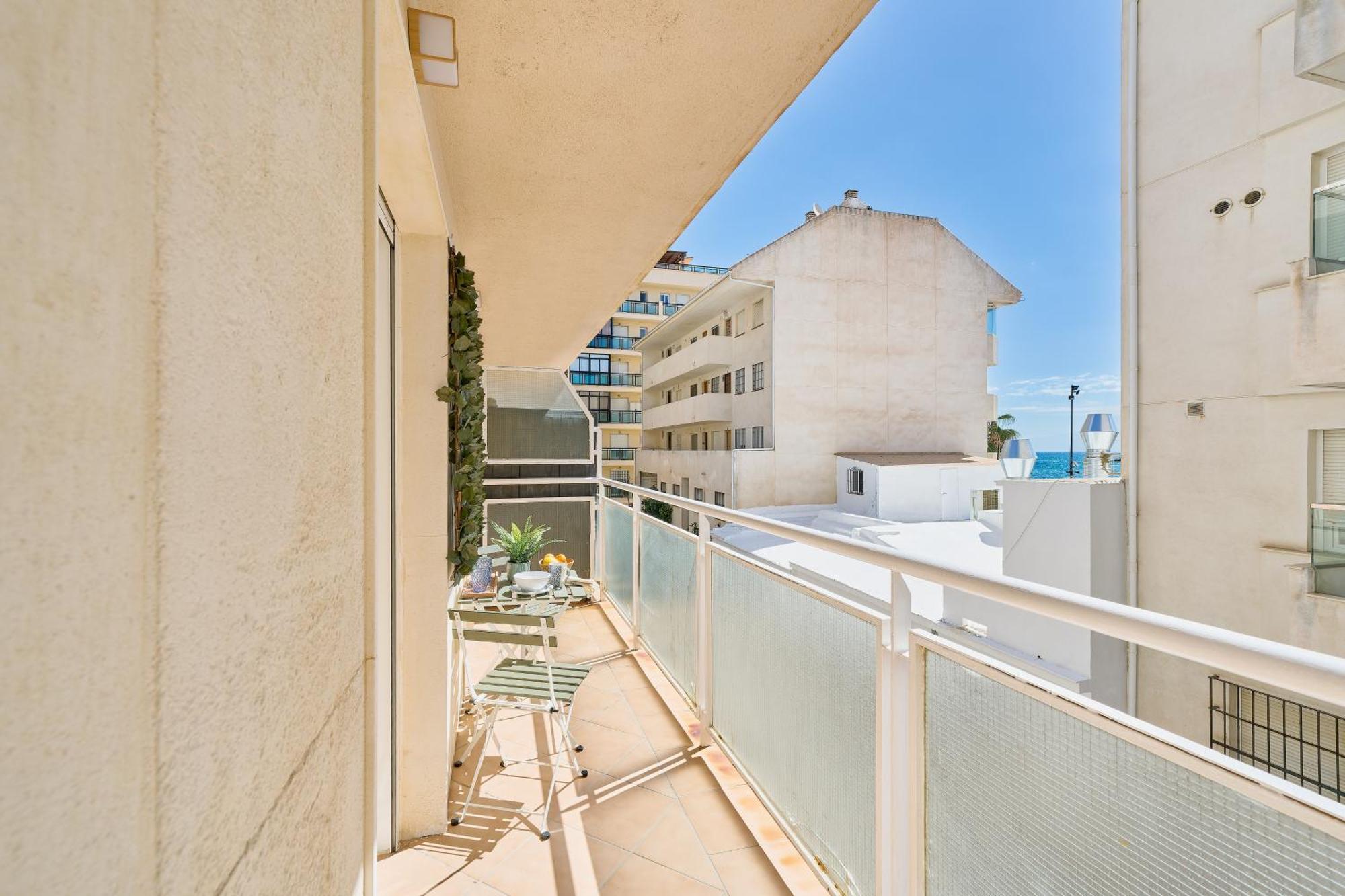 Fuengirola Beach Apartment By Stay Belonio Экстерьер фото