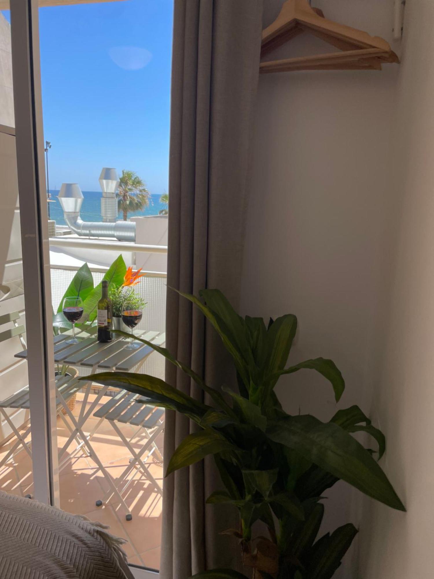 Fuengirola Beach Apartment By Stay Belonio Экстерьер фото