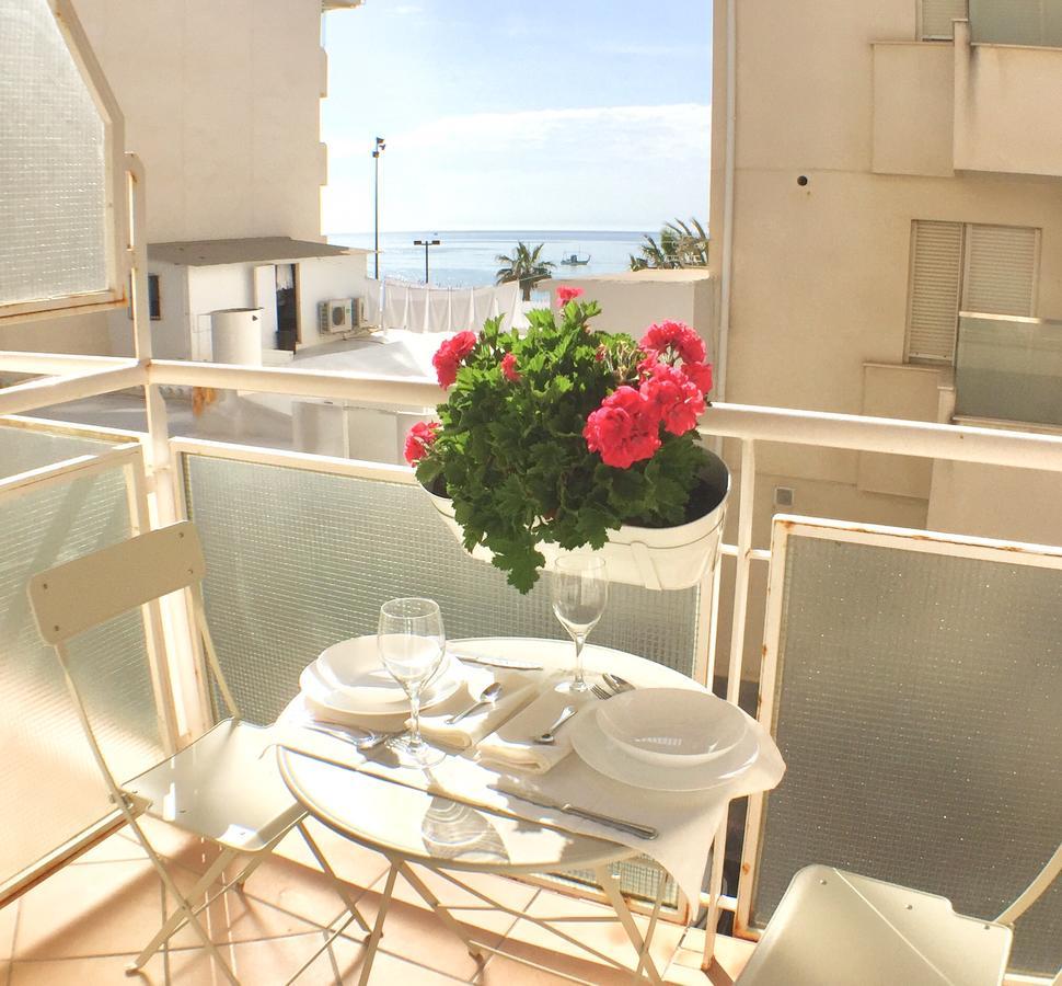 Fuengirola Beach Apartment By Stay Belonio Экстерьер фото